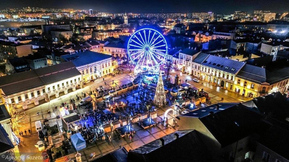 Pensjonat Widok Rynek -Parking Kielce Luaran gambar